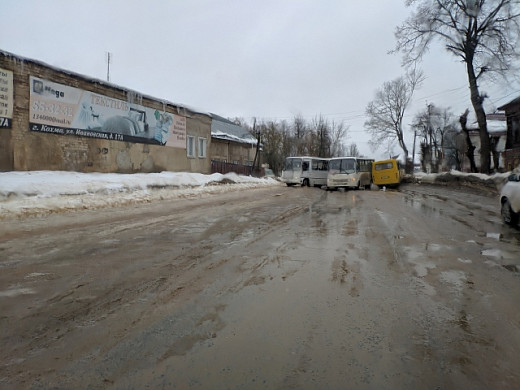 В Ивановской области столкнулись три автобуса и два грузовика